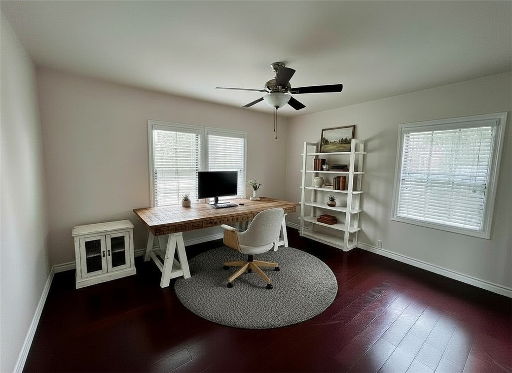 main property photo 4