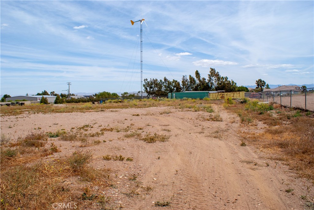 main property photo 6