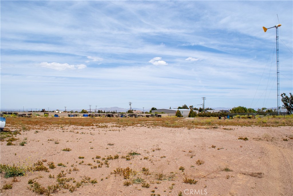 main property photo 8