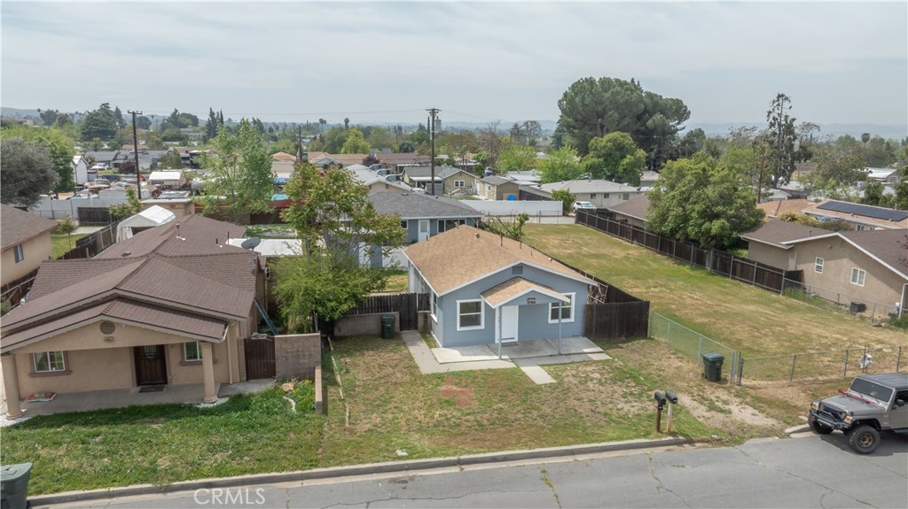 main property photo 54