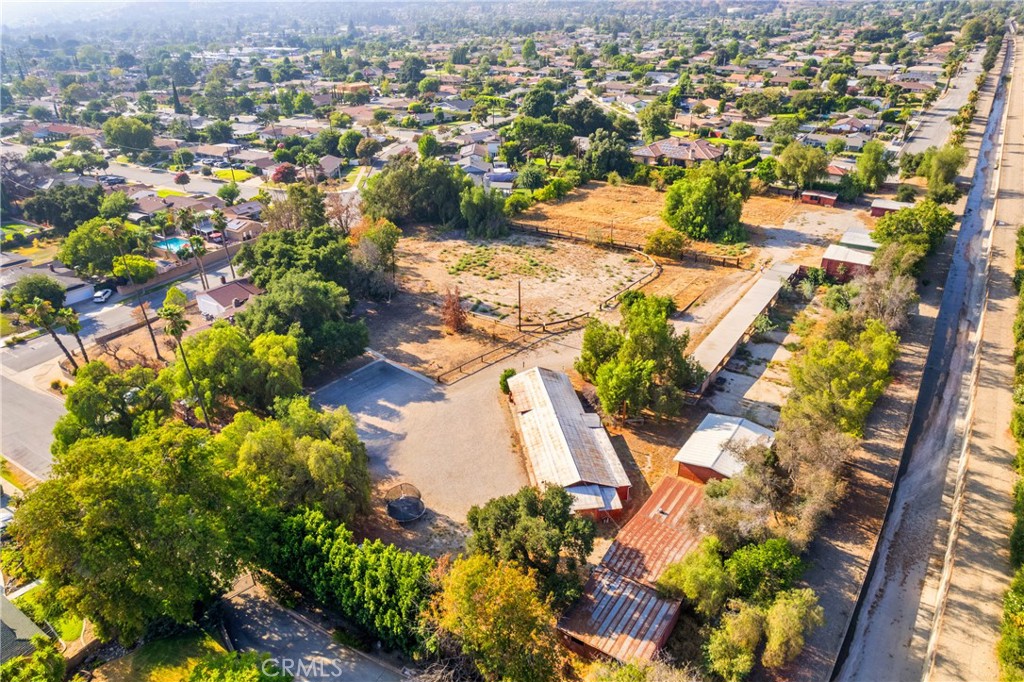 main property photo 57