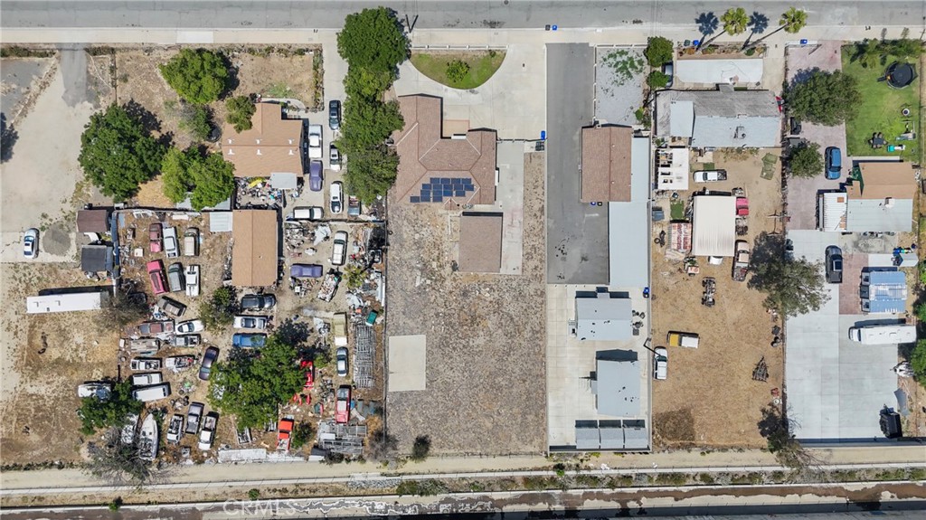 main property photo 53