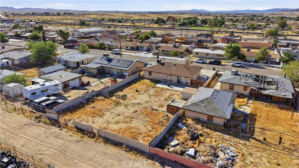 main property photo 17