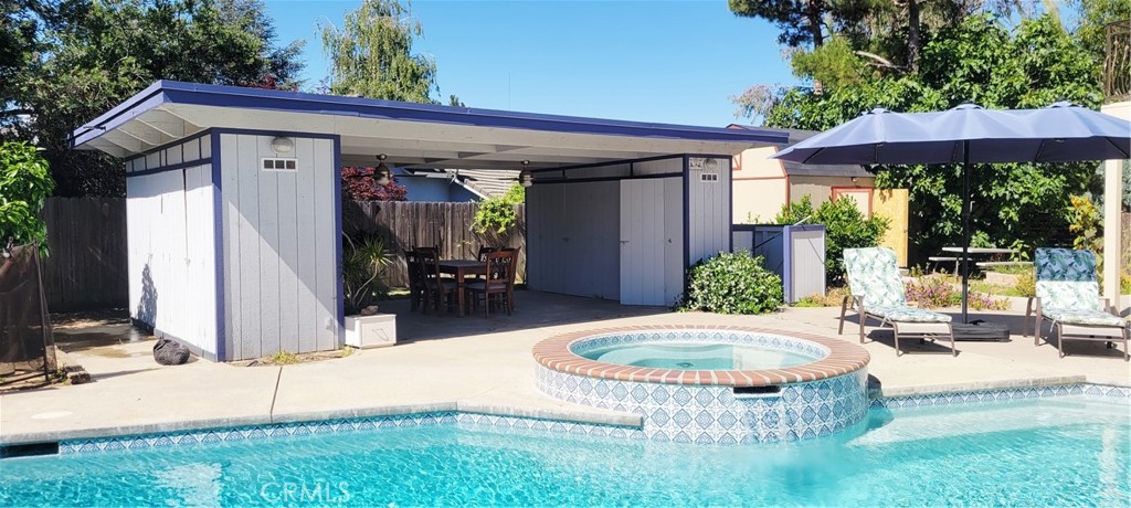 main property photo 19