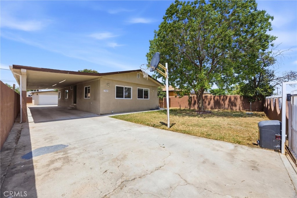 main property photo 4