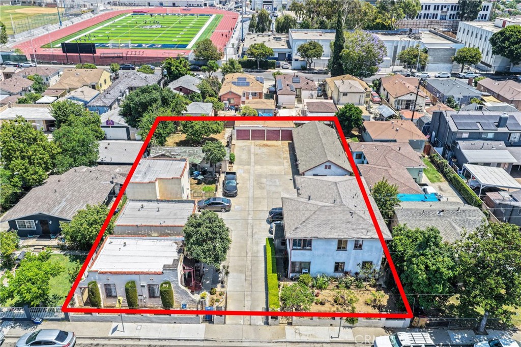 main property photo 16