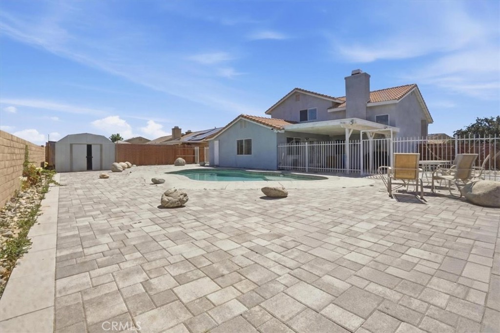 main property photo 33