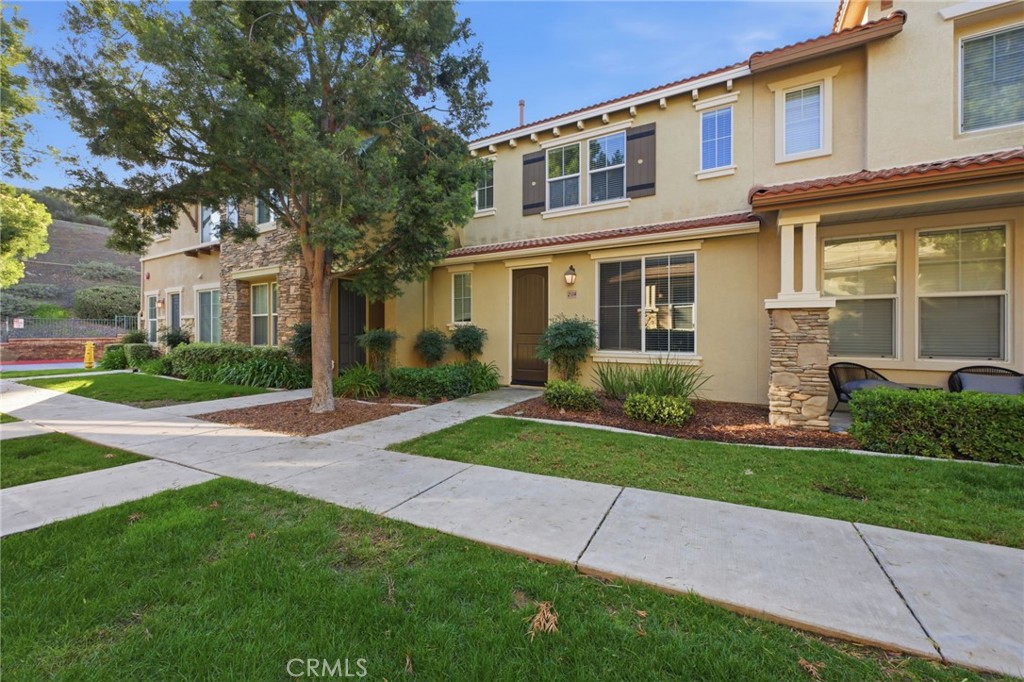 main property photo 9