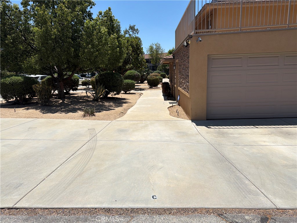 main property photo 15