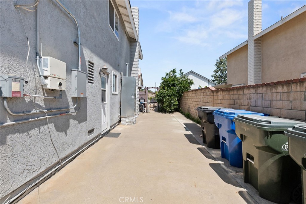 main property photo 64
