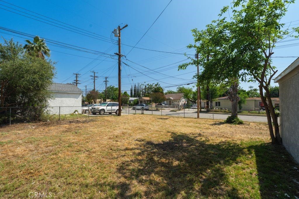 main property photo 14