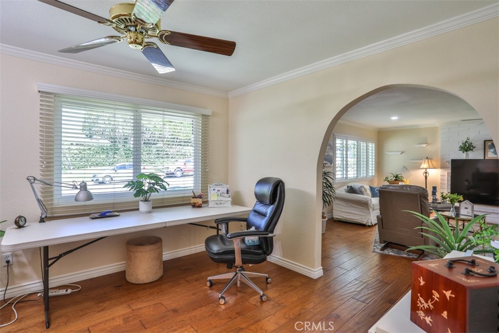 main property photo 14