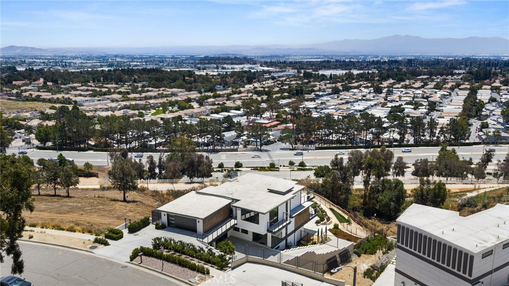 main property photo 74