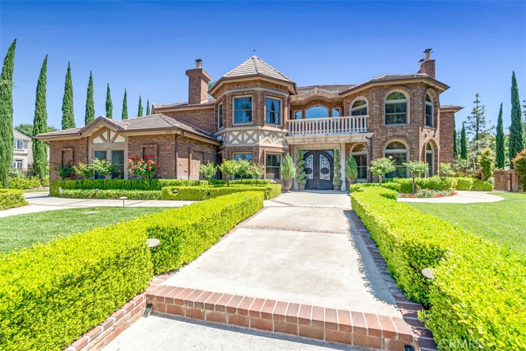 main property photo 10