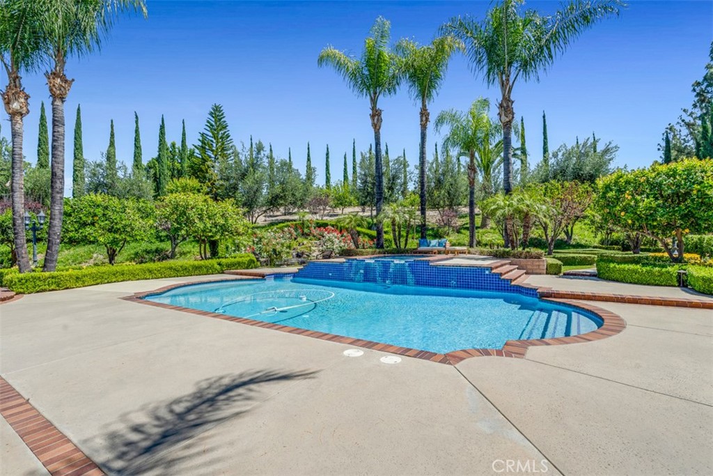 main property photo 65