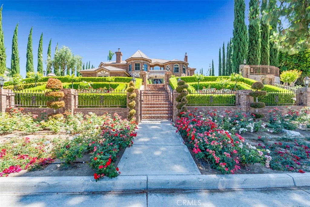 main property photo 7