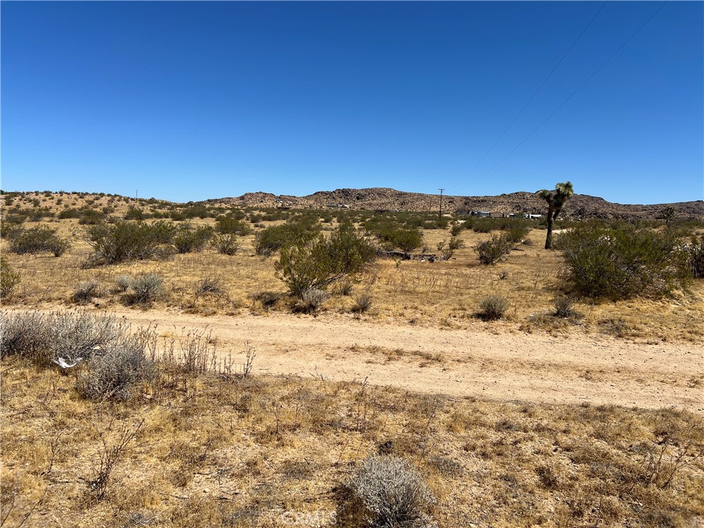 main property photo 6