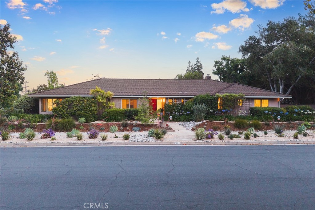 main property photo 59