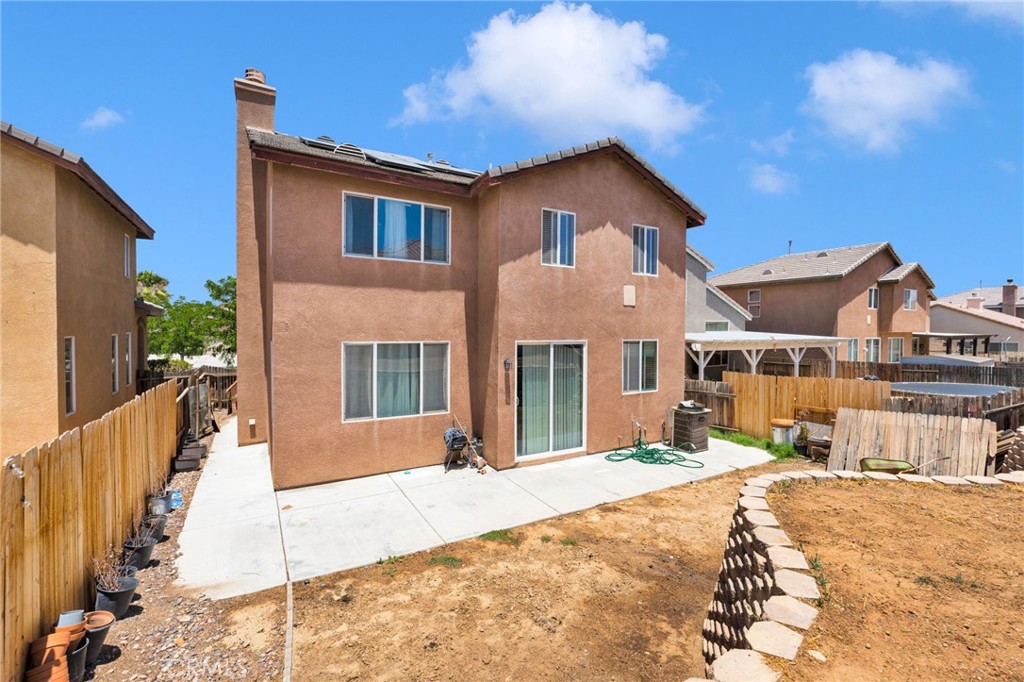 main property photo 19