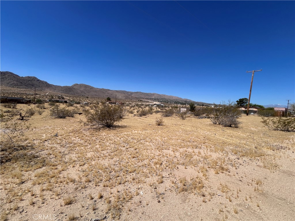 main property photo 13