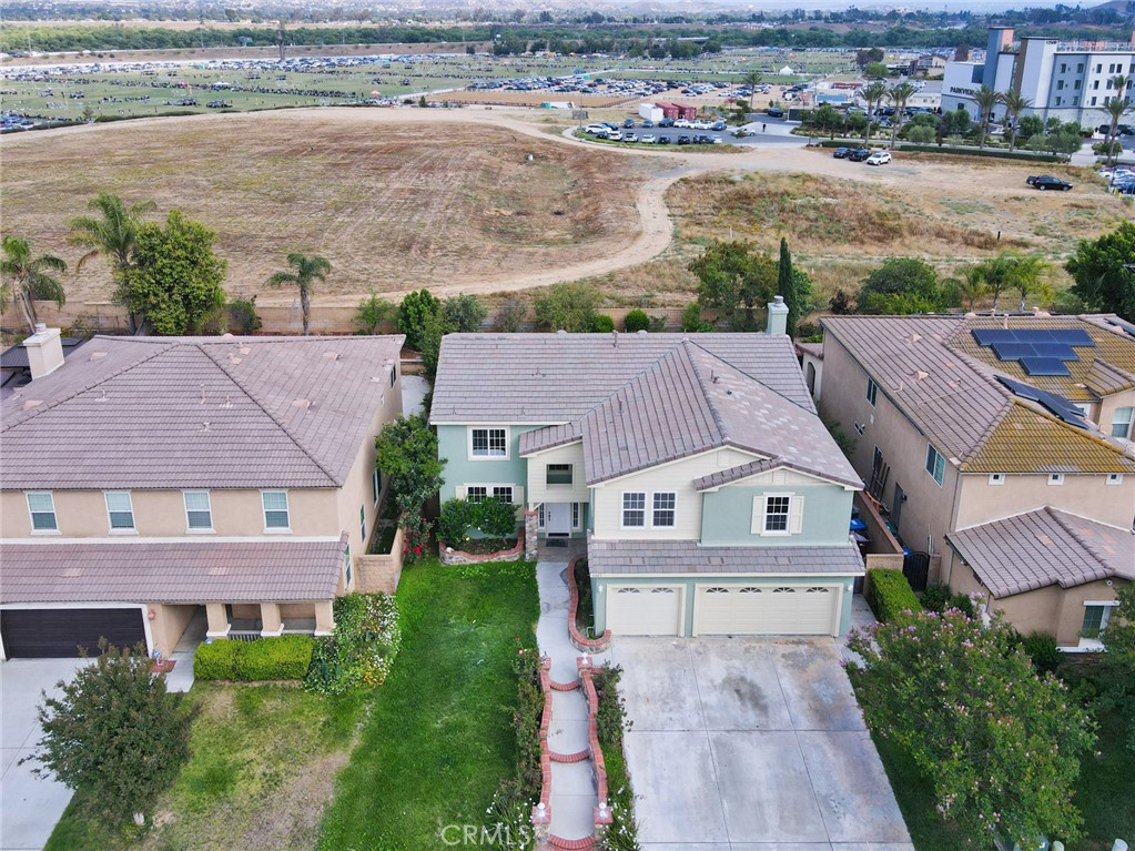 main property photo 51