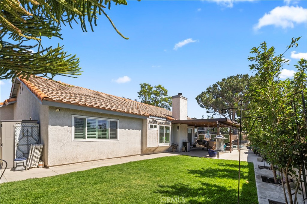 main property photo 40