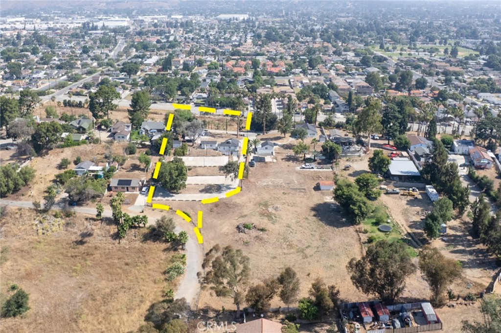 main property photo 13