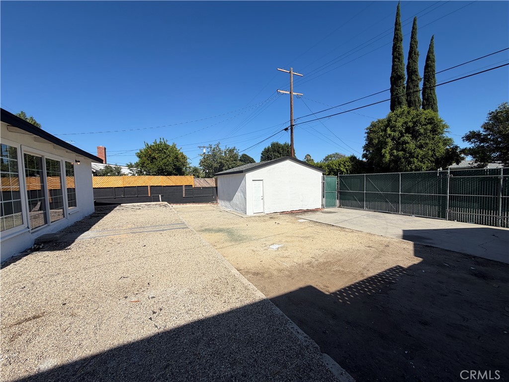 main property photo 39