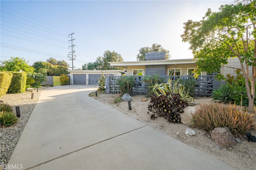 main property photo 52