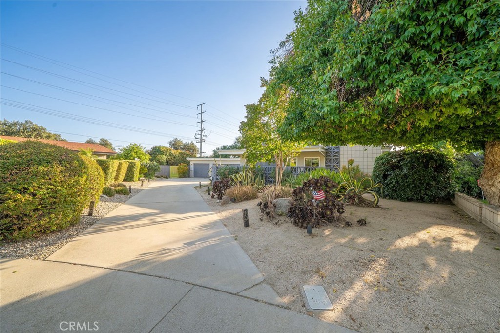 main property photo 53