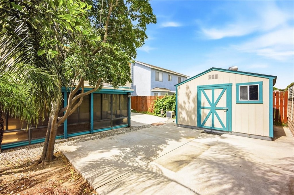 main property photo 40