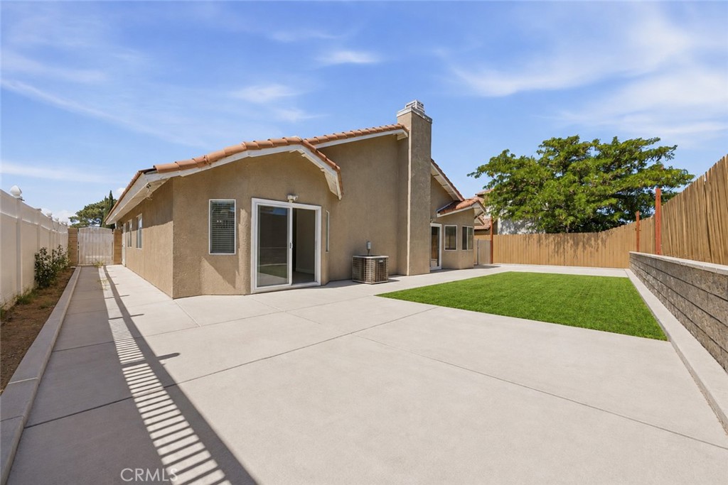 main property photo 31