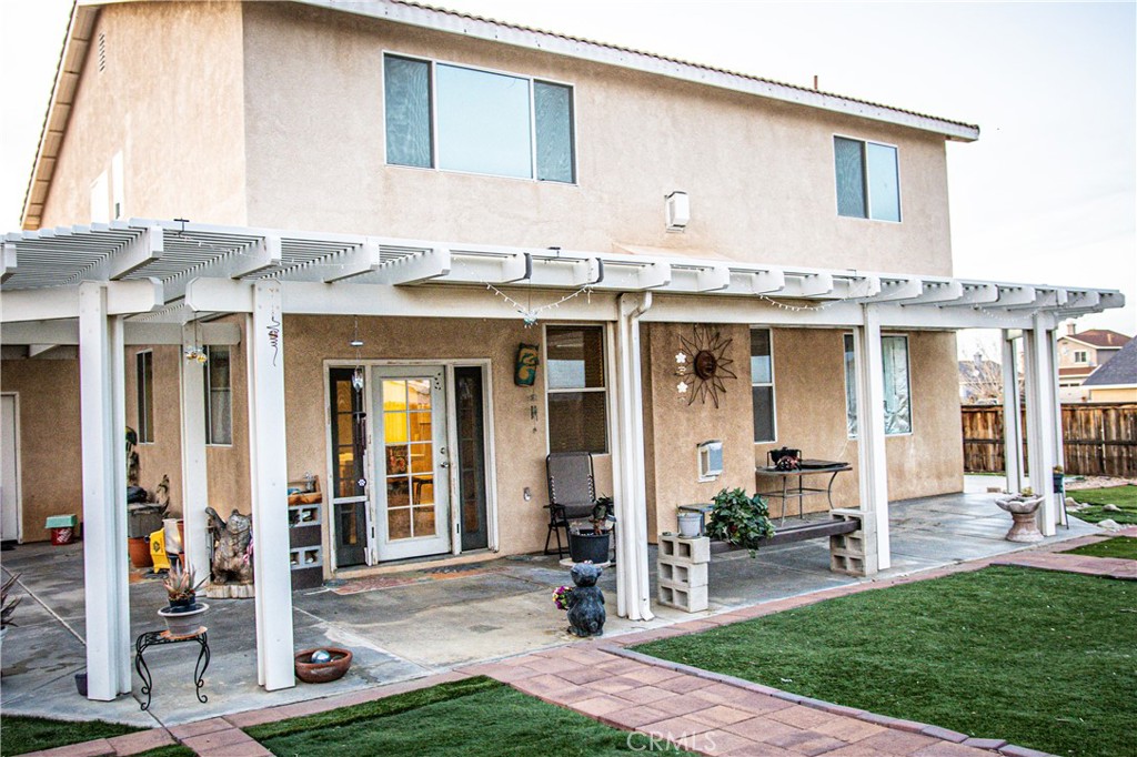main property photo 4