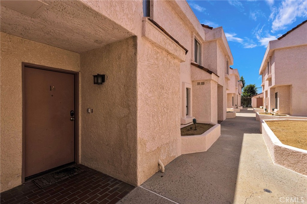 main property photo 50