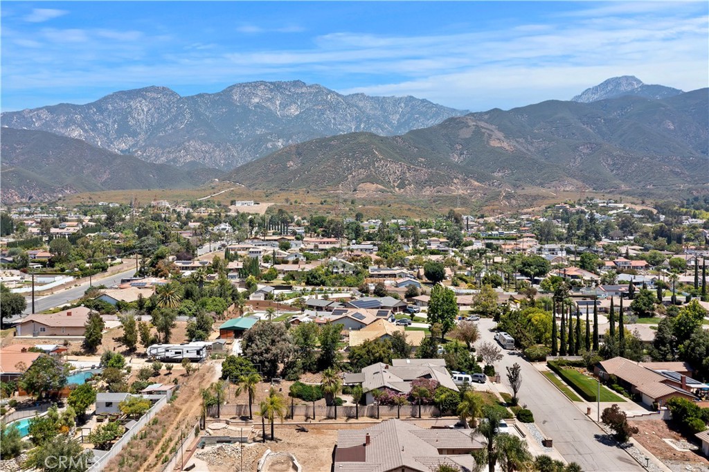 main property photo 60