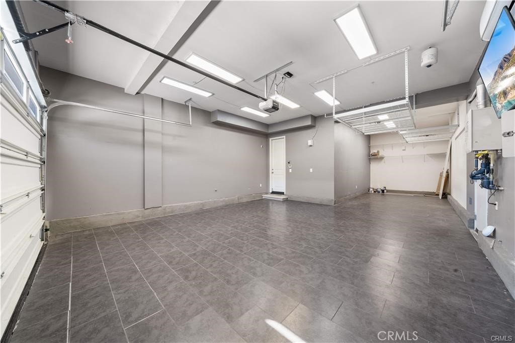 main property photo 66