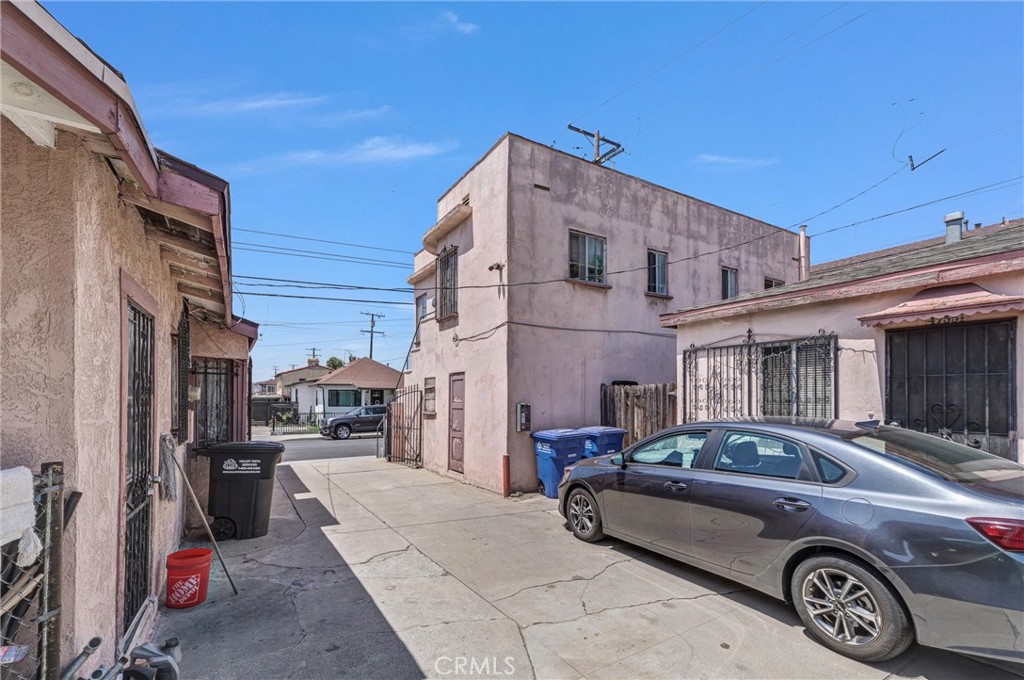 main property photo 24