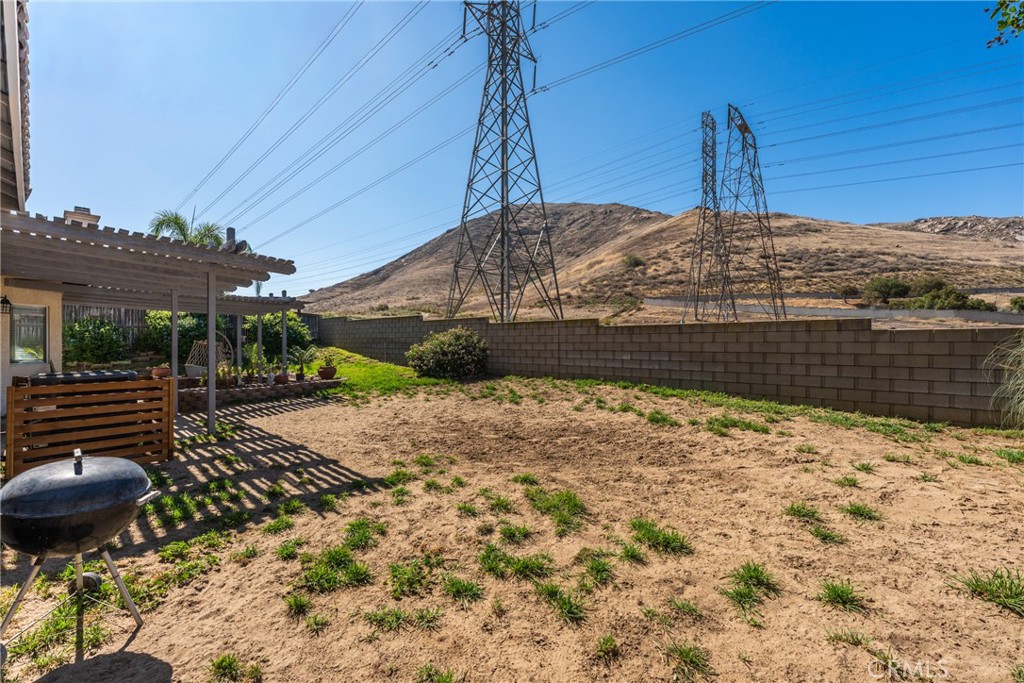 main property photo 30