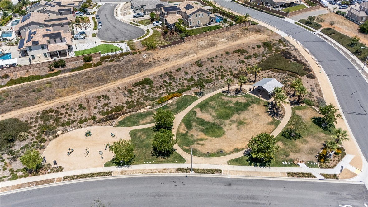 main property photo 66
