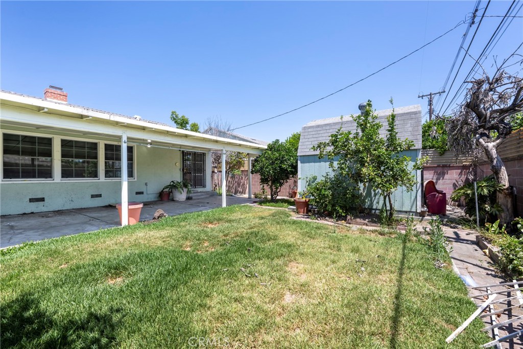 main property photo 10