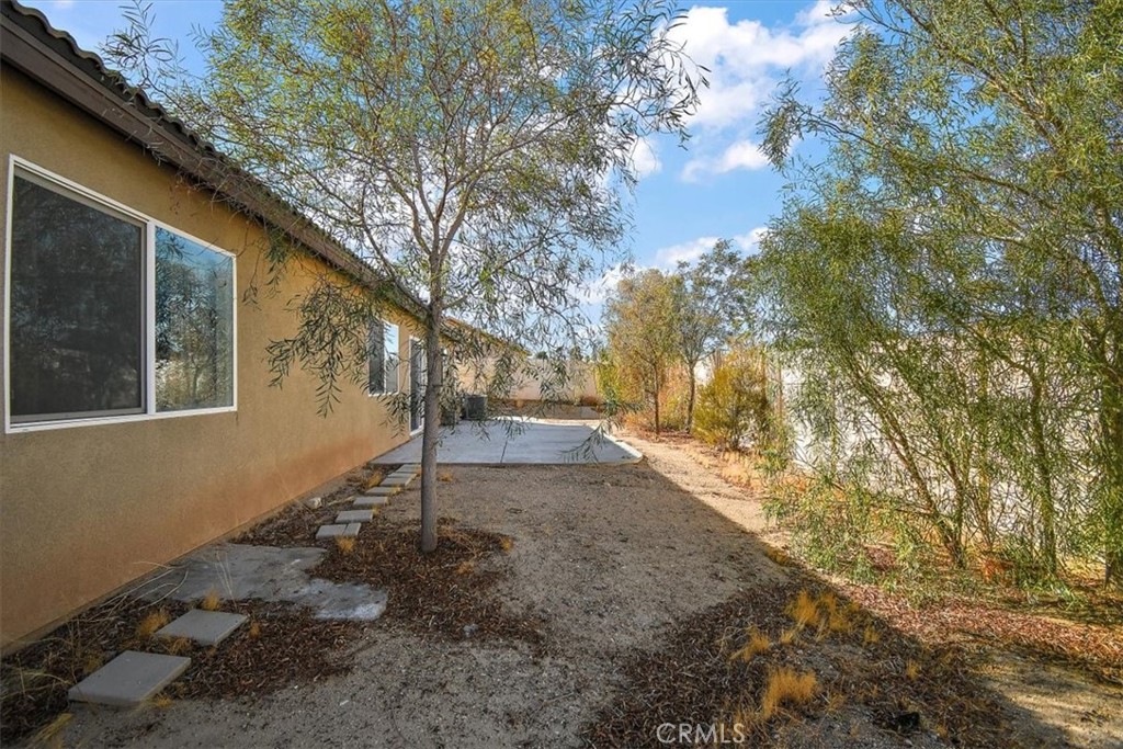 main property photo 29