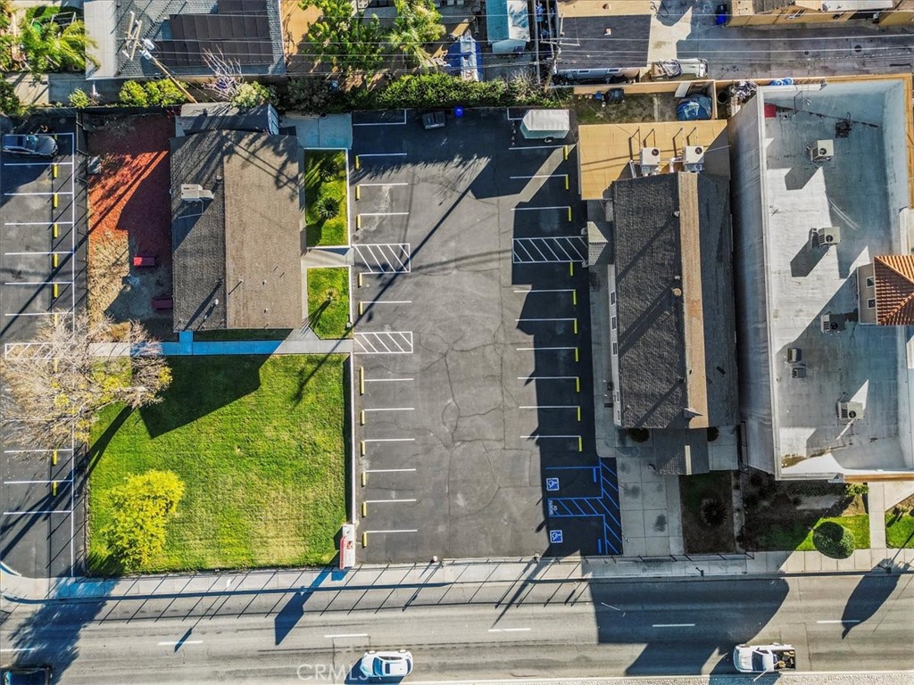 main property photo 38