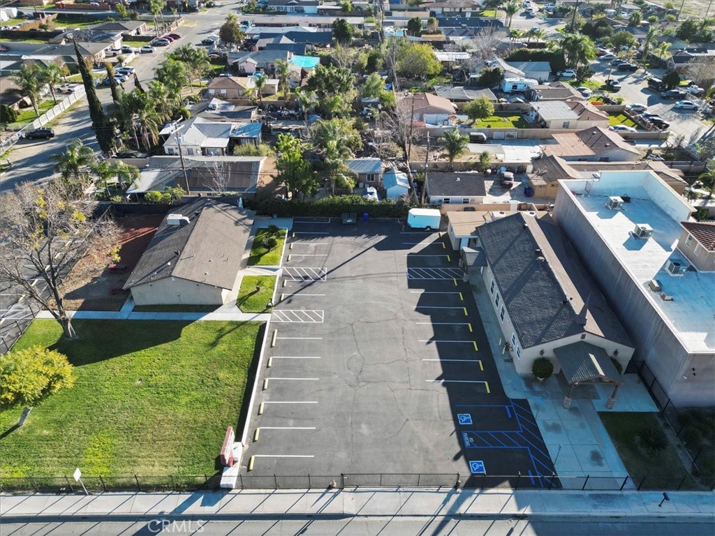 main property photo 39