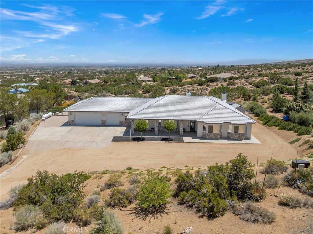 main property photo 45