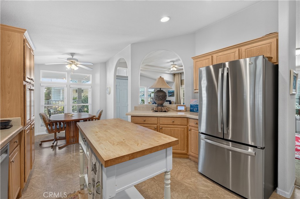 main property photo 13