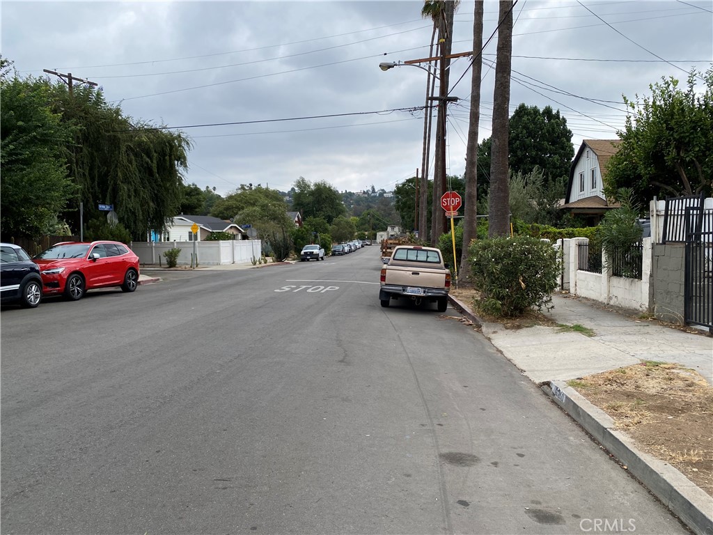 main property photo 18