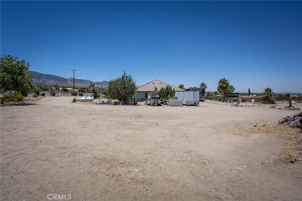 main property photo 36