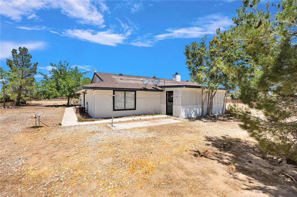 main property photo 11