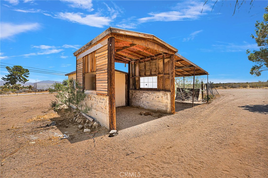 main property photo 15