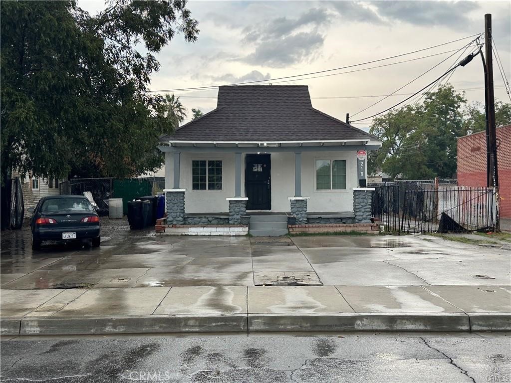 main property photo 16